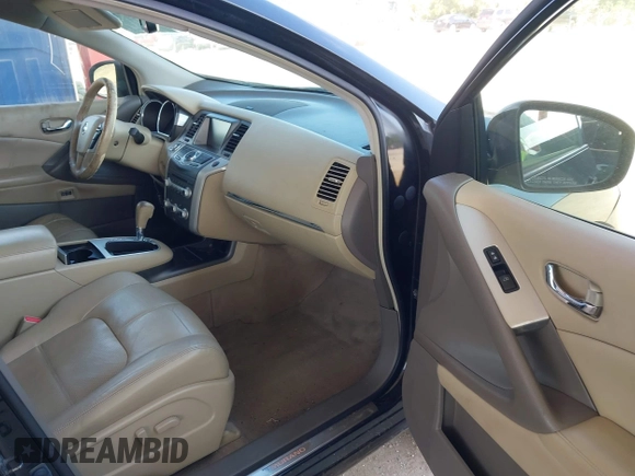 2013 Nissan Murano SL z VIN JN8AZ1MU9DW206048, wystawiony jako IAAI lot #42017780 z przebiegiem 146 150 mil mil oraz . Historia ofert i sprzedaży dostępna na DreamBid. Obrazek 5.