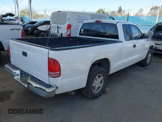 1997 Dodge Dakota with VIN 1B7GL23X2VS239975, listed as a IAAI auction lot 41831896 with 382,978 mi miles. Bid and sale history available at carsss.com. Image 4.
