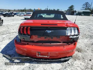 2022 Ford Mustang EcoBoost z VIN 1FATP8UH0N5115883, wystawiony jako Copart lot #49537545 z przebiegiem 57 124 mil mil oraz Szkoda całkowita • Salvage title. Historia ofert i sprzedaży dostępna na DreamBid. Obrazek 6.