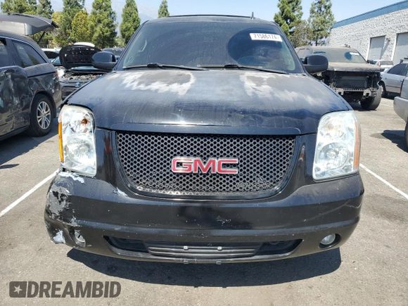 2013 GMC Yukon SLT with VIN 1GKS1CE06DR162852, listed as a Copart auction lot 71586174 with 182,169 mi miles and Salvage Title. Bid and sale history available at carsss.com. Image 5.