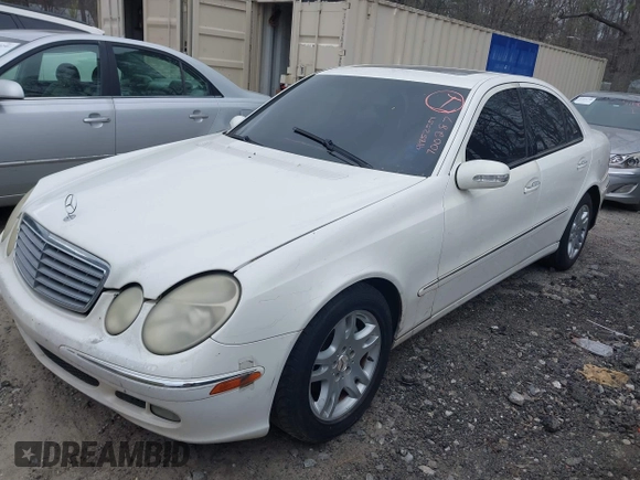 2005 Mercedes-Benz E-Class 3.2L with VIN WDBUF65JX5A700287, listed as a IAAI auction lot 41852551 with 1 mi miles. Bid and sale history available at carsss.com. Image 2.