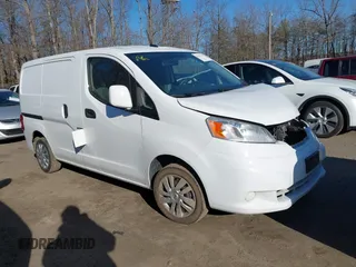 2020 Nissan NV200 Compact Cargo SV with VIN 3N6CM0KN6LK705552, listed as a IAAI auction lot 41547431 with 102,456 mi miles. Bid and sale history available at carsss.com. Image 1.