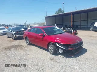 2025 Hyundai Elantra SE with VIN KMHLL4DG4SU937699, listed as a IAAI auction lot 41991420 with 3,617 mi miles and . Bid and sale history available at DreamBid. Image 1.