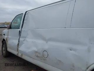 2020 Chevrolet Express Cargo Van with VIN 1GCWGBFP1L1125593, listed as a IAAI auction lot 41514331 with 204,887 mi miles. Bid and sale history available at carsss.com. Image 18.