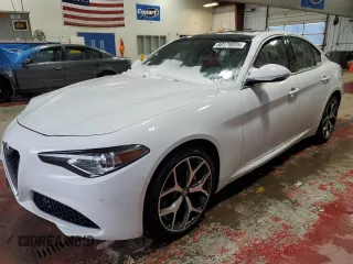 2020 Alfa Romeo Giulia Ti Sport with VIN ZARFANBN1L7636408, listed as a Copart auction lot 88179835 with 31,604 mi miles and Salvage Title. Bid and sale history available at carsss.com. Image 1.