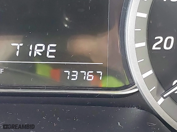 2015 Nissan Sentra S with VIN 3N1AB7APXFY216474, listed as a IAAI auction lot 41293511 with 73,767 mi miles. Bid and sale history available at carsss.com. Image 15.