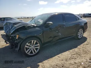 2019 Volkswagen Passat Wolfsburg Edition z VIN 1VWLA7A39KC003537, wystawiony jako Copart lot #54248235 z przebiegiem 93 480 mil mil oraz Szkoda całkowita • Salvage title. Historia ofert i sprzedaży dostępna na DreamBid. Obrazek 1.