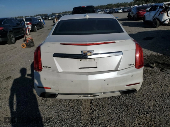 2015 Cadillac CTS Luxury RWD z VIN 1G6AR5S34F0138618, wystawiony jako Copart lot #45972085 z przebiegiem 187 540 mil mil oraz Szkoda całkowita • Salvage title. Historia ofert i sprzedaży dostępna na DreamBid. Obrazek 6.