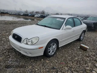 2004 Hyundai Sonata GLS with VIN KMHWF35HX4A994838, listed as a Copart auction lot 41637995 with 235,568 mi miles and Clean Title. Bid and sale history available at carsss.com. Image 1.