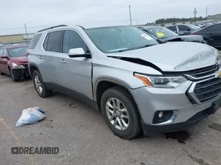 2019 Chevrolet Traverse LT Cloth with VIN 1GNERGKW2KJ291739, listed as a IAAI auction lot 41606802 with 114,608 mi miles. Bid and sale history available at carsss.com. Image 1.