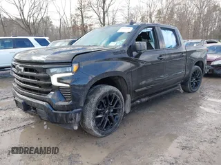 2025 Chevrolet Silverado 1500 with VIN 1GCUKJED2SZ162191, listed as a IAAI auction lot 41652833 with 2,837 mi miles and . Bid and sale history available at DreamBid. Image 2.
