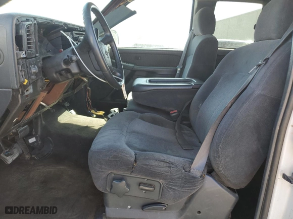 2001 Chevrolet Silverado 1500 LS with VIN 2GCEC19V411184365, listed as a Copart auction lot 48787115 with 313,642 mi miles and Salvage Title. Bid and sale history available at carsss.com. Image 7.