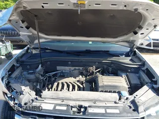 2019 Volkswagen Atlas SE with VIN 1V2UR2CA2KC557449, listed as a IAAI auction lot 42281302 with 106,739 mi miles and . Bid and sale history available at DreamBid. Image 10.