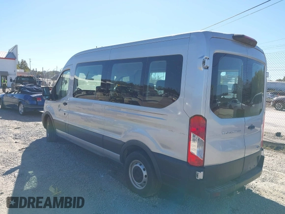 2022 Ford Transit Passenger XL with VIN 1FBAX2C85NKA36473, listed as a IAAI auction lot 40583736 with Not provided miles and . Bid and sale history available at DreamBid. Image 3.
