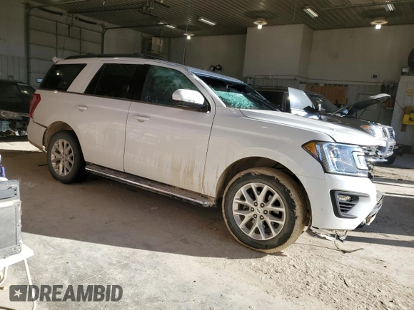 2021 Ford Expedition XLT с VIN 1FMJU1JT1MEA04571, выставлен на аукционе Copart как лот 46317595 с пробегом Не указан миль и Списание • Salvage title. История ставок и продаж доступна на DreamBid. Изображение 4.