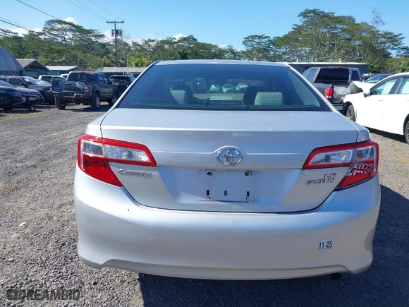 2012 Toyota Camry L with VIN 4T1BF1FK8CU046626, listed as a IAAI auction lot 41605977 with 200,876 mi miles. Bid and sale history available at carsss.com. Image 16.