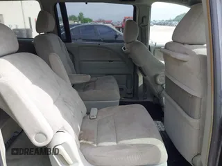 2006 Honda Odyssey EX with VIN 5FNRL384X6B401671, listed as a IAAI auction lot 42081914 with 229,219 mi miles. Bid and sale history available at carsss.com. Image 8.