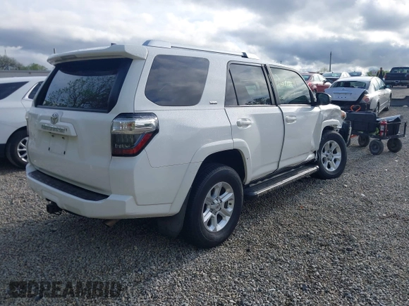2016 Toyota 4Runner SR5 with VIN JTEZU5JR8G5144281, listed as a IAAI auction lot 42172369 with 143,826 mi miles and . Bid and sale history available at DreamBid. Image 4.