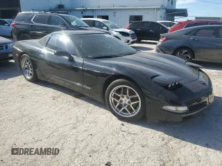 2004 Chevrolet Corvette with VIN 1G1YY22G445132598, listed as a Copart auction lot 77267244 with 140,102 mi miles and Salvage Title. Bid and sale history available at carsss.com. Image 4.