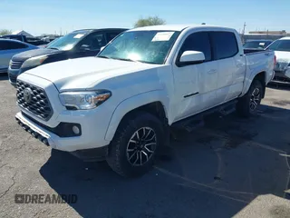 2021 Toyota Tacoma SR with VIN 3TYAX5GN5MT014868, listed as a IAAI auction lot 41549927 with 30,653 mi miles and . Bid and sale history available at DreamBid. Image 18.