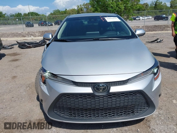 2021 Toyota Corolla LE with VIN JTDVPMAE4MJ173183, listed as a IAAI auction lot 42016420 with 114,296 mi miles. Bid and sale history available at carsss.com. Image 12.
