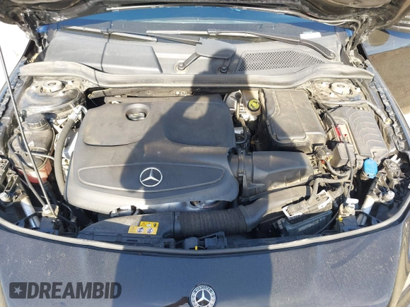 2019 Mercedes-Benz CLA 250 with VIN WDDSJ4GB9KN721403, listed as a IAAI auction lot 42233493 with 61,890 mi miles and . Bid and sale history available at DreamBid. Image 10.