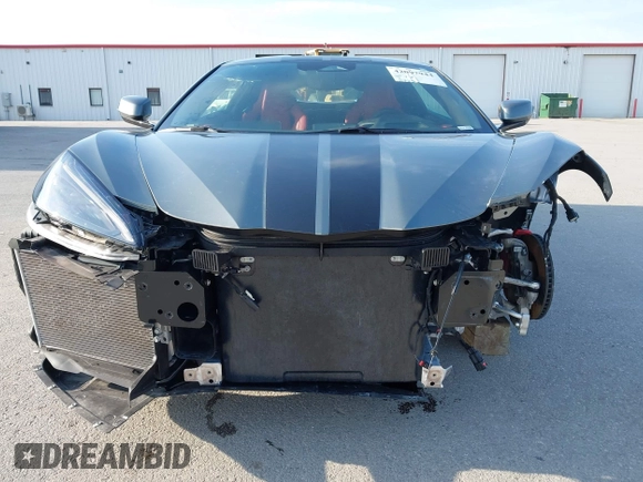 2024 Chevrolet Corvette 2LT z VIN 1G1YB2D47R5112325, wystawiony jako IAAI lot #42007944 z przebiegiem 11 725 mil mil oraz . Historia ofert i sprzedaży dostępna na DreamBid. Obrazek 13.