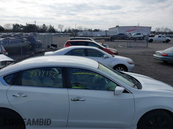 2017 Nissan Altima SV with VIN 1N4AL3AP3HC275595, listed as a IAAI auction lot 41514122 with 109,909 mi miles and . Bid and sale history available at DreamBid. Image 12.