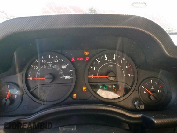 2009 Jeep Wrangler X with VIN 1J4FA24189L776078, listed as a Copart auction lot 57902705 with 104,994 mi miles and Salvage title. Bid and sale history available at DreamBid. Image 9.