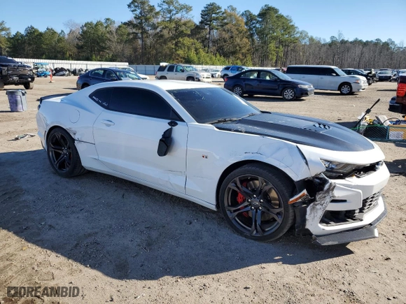 2022 Chevrolet Camaro 2SS with VIN 1G1FH1R73N0135465, listed as a Copart auction lot 87409614 with 37,061 mi miles and Salvage Title. Bid and sale history available at carsss.com. Image 4.