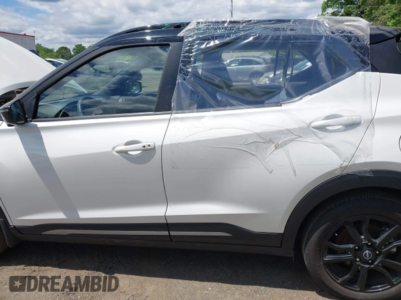 2023 Nissan Kicks SR with VIN 3N1CP5DV8PL567343, listed as a IAAI auction lot 42194015 with 28,369 mi miles and . Bid and sale history available at carsss.com. Image 14.