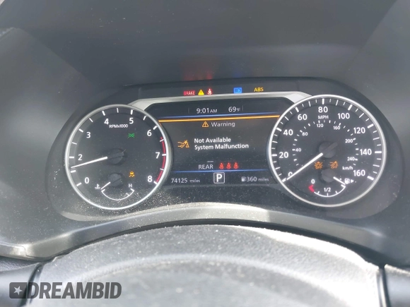 2020 Nissan Sentra SR z VIN 3N1AB8DV6LY290485, wystawiony jako IAAI lot #42082911 z przebiegiem 74 125 mil mil oraz . Historia ofert i sprzedaży dostępna na DreamBid. Obrazek 7.