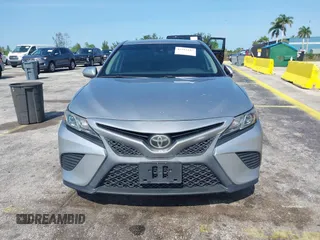 2019 Toyota Camry LE z VIN 4T1B11HK6KU741715, wystawiony jako IAAI lot #42392445 z przebiegiem 138 201 mil mil oraz . Historia ofert i sprzedaży dostępna na DreamBid. Obrazek 12.