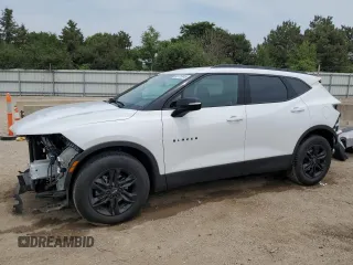 2021 Chevrolet Blazer LT z VIN 3GNKBHRS0MS525099, wystawiony jako Copart lot #60715845 z przebiegiem 41 196 mil mil oraz Szkoda całkowita • Salvage title. Historia ofert i sprzedaży dostępna na DreamBid. Obrazek 1.
