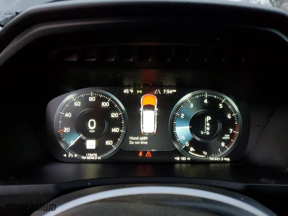 2016 Volvo XC90 T6 Momentum with VIN YV4A22PK8G1026655, listed as a Copart auction lot 47279415 with 179,476 mi miles and Salvage Title. Bid and sale history available at carsss.com. Image 9.