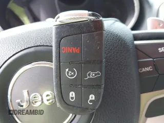 2014 Jeep Grand Cherokee Limited with VIN 1C4RJEBG7EC519984, listed as a IAAI auction lot 41578472 with 96,021 mi miles. Bid and sale history available at carsss.com. Image 11.
