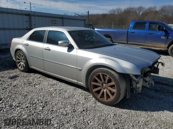 2006 Chrysler 300 C SRT8 with VIN 2C3LA73W26H431709, listed as a Copart auction lot 45901525 with 219,028 mi miles and Clean Title. Bid and sale history available at carsss.com. Image 4.