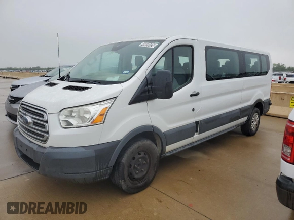 2015 Ford Transit XL z VIN 1FBZX2ZM3FKA96776, wystawiony jako Copart lot #49950325 z przebiegiem 104 487 mil mil oraz Tytuł czysty. Historia ofert i sprzedaży dostępna na DreamBid. Obrazek 1.