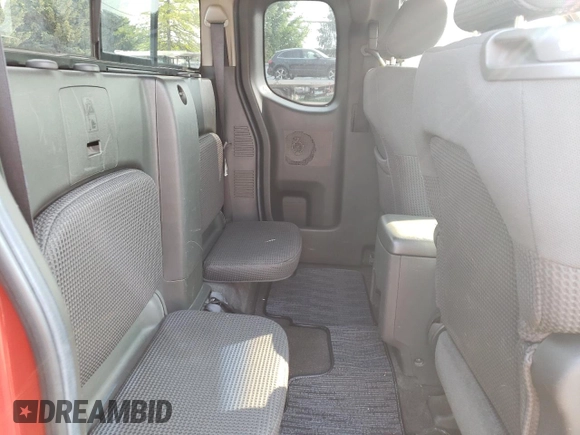 2005 Nissan Frontier LE with VIN 1N6AD06W65C402760, listed as a Copart auction lot 59474475 with 129,907 mi miles and Clean title. Bid and sale history available at DreamBid. Image 10.