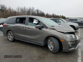 2020 Honda Odyssey EX-L with VIN 5FNRL6H70LB070221, listed as a Copart auction lot 84166514 with Not Provided miles and Salvage Title. Bid and sale history available at carsss.com. Image 4.