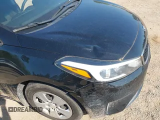 2017 Kia Forte LX with VIN 3KPFK4A76HE118046, listed as a IAAI auction lot 42004956 with 146,822 mi miles. Bid and sale history available at carsss.com. Image 6.