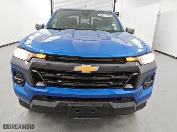 2024 Chevrolet Colorado 2WD LT with VIN 1GCGSCEC8R1139040, listed as a Copart auction lot 49894625 with 20,403 mi miles and Clean Title. Bid and sale history available at carsss.com. Image 5.