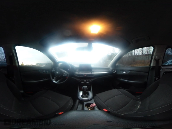 2021 Kia Forte LXS z VIN 3KPF24AD5ME284641, wystawiony jako IAAI lot #41946726 z przebiegiem 84 684 mil mil oraz . Historia ofert i sprzedaży dostępna na DreamBid. Obrazek 19.