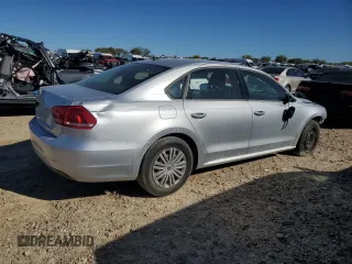 2014 Volkswagen Passat S with VIN 1VWAS7A31EC083800, listed as a Copart auction lot 81788824 with 0 mi miles and Salvage Title. Bid and sale history available at carsss.com. Image 3.