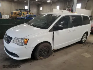 2018 Dodge Grand Caravan SE Plus with VIN 2C4RDGBG0JR138157, listed as a Copart auction lot 50021555 with 215,581 mi miles and Salvage Title. Bid and sale history available at carsss.com. Image 1.