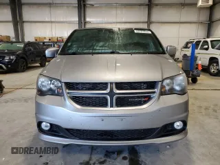 2019 Dodge Grand Caravan GT with VIN 2C4RDGEG5KR688239, listed as a Copart auction lot 53791835 with 113,451 mi miles and Salvage Title. Bid and sale history available at DreamBid. Image 5.