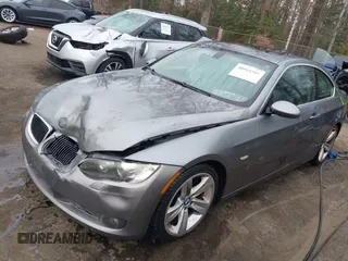 2007 BMW 3 Series 335i with VIN WBAWB73527P023413, listed as a IAAI auction lot 40961381 with 240,988 mi miles and . Bid and sale history available at DreamBid. Image 16.