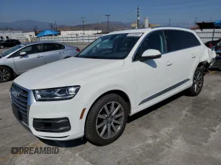 2019 Audi Q7 Premium z VIN WA1AAAF70KD005815, wystawiony jako Copart lot #60153665 z przebiegiem 76 735 mil mil oraz Szkoda całkowita • Salvage title. Historia ofert i sprzedaży dostępna na DreamBid. Obrazek 1.