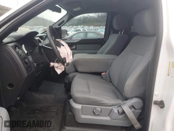 2013 Ford F-150 XL with VIN 1FTMF1EF3DFA59064, listed as a Copart auction lot 82676274 with 144,003 mi miles and Salvage Title. Bid and sale history available at DreamBid. Image 7.