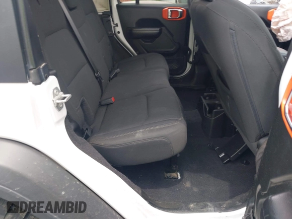 2021 Jeep Wrangler Unlimited Sport S z VIN 1C4HJXDN1MW648061, wystawiony jako IAAI lot #42426882 z przebiegiem 99 008 mil mil oraz . Historia ofert i sprzedaży dostępna na DreamBid. Obrazek 8.